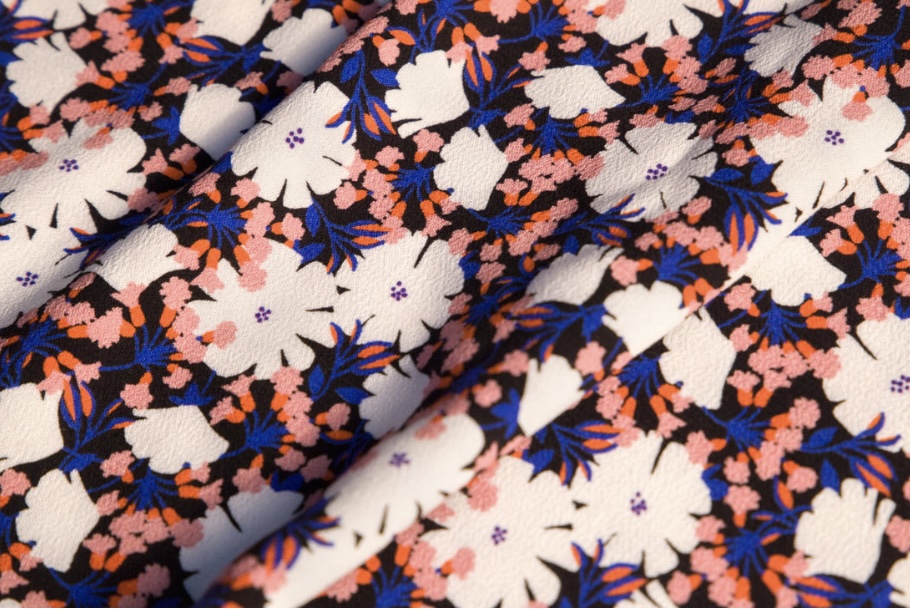 Zoom sur le tissu Magic Flowers n°1 My Dresse Made