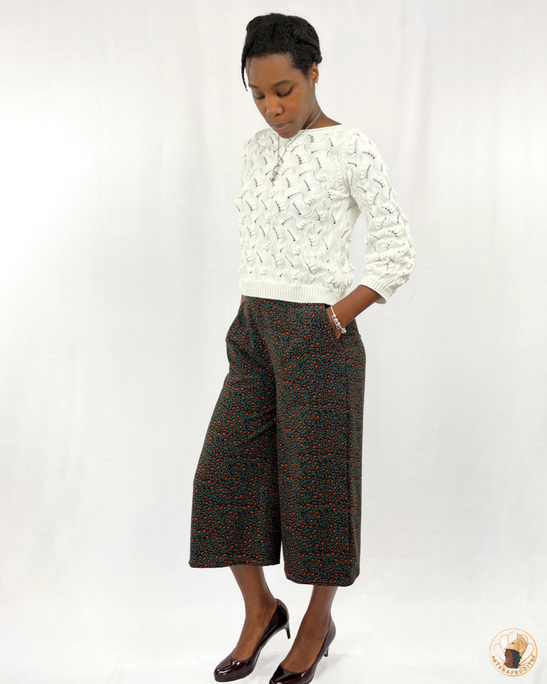 Pantalon NOSTALVITA, avec un pull