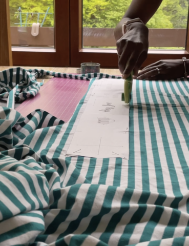 Le cutter rotatif pour couper précisément les pièces, surtout lorsque l'on veut de beaux raccords de motifs